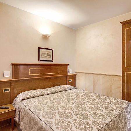 Pantheon Rooms Rome Extérieur photo
